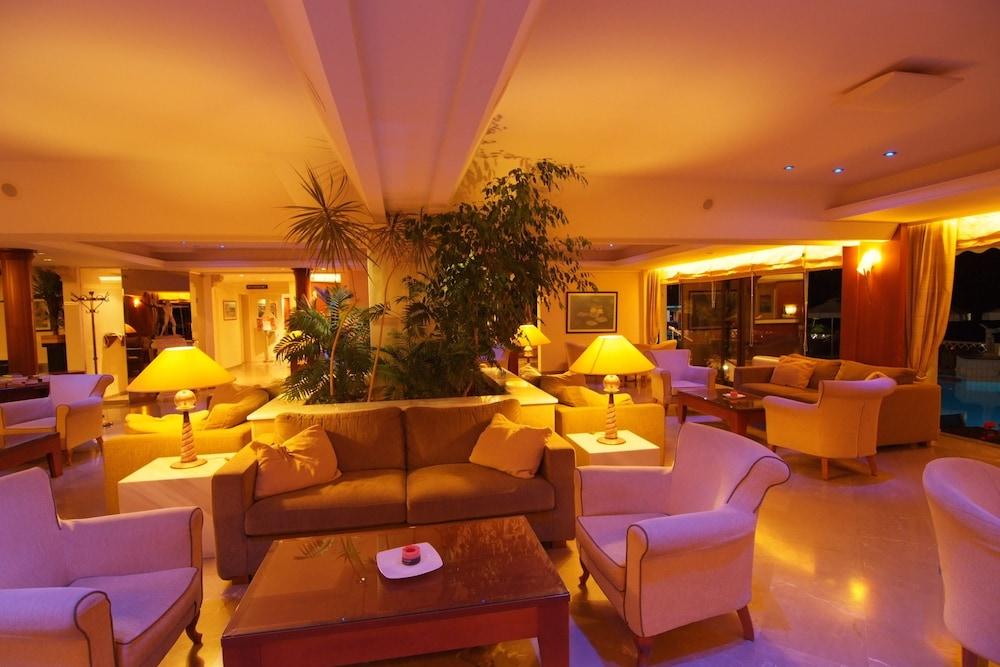 King Minos Hotel Toló Kültér fotó